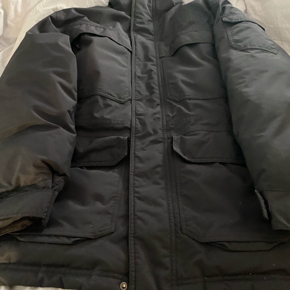 North Face parka, removable hood with face muffler. Warmth galore, size L, EUC - Picture 4 of 10